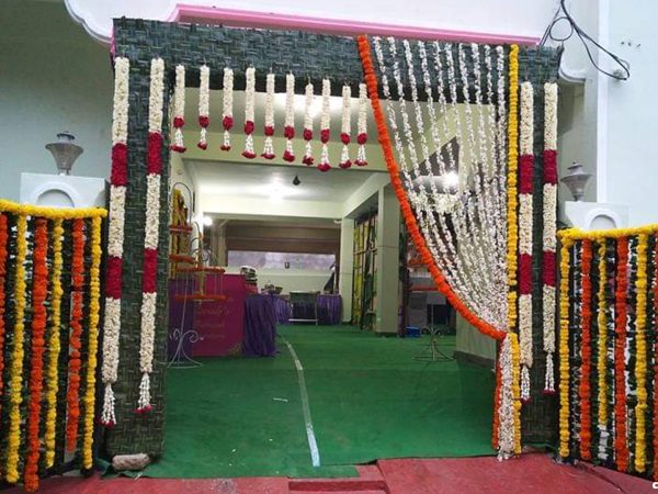 Backdrop Torans 18