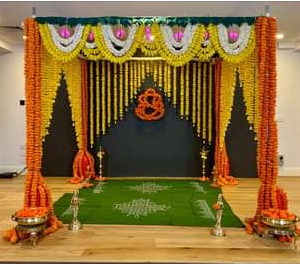 Backdrop Torans 23