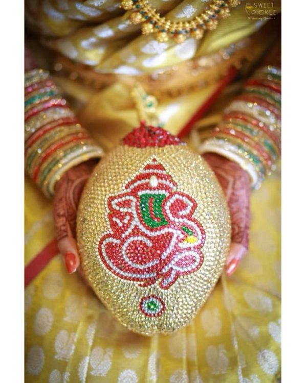 Wedding Decorative Coconuts Style 28
