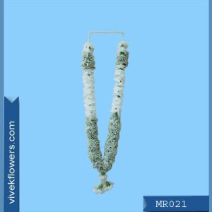 Mums Garland 021